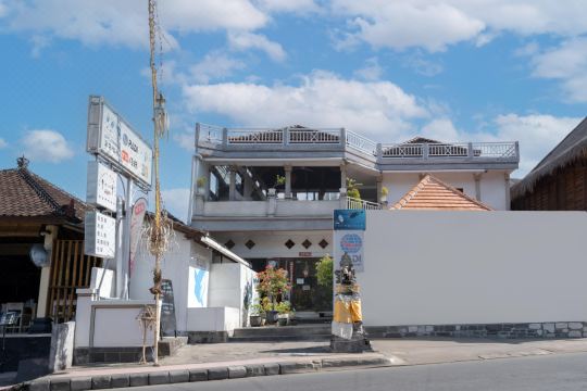 Dive & Dwell Tulamben