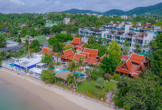 Royal Thai Villa Phuket主图