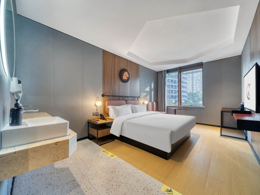 H ai Yu eEsports Hotel (Shanghai Changshou Road Wuning Road Subway Station Store)