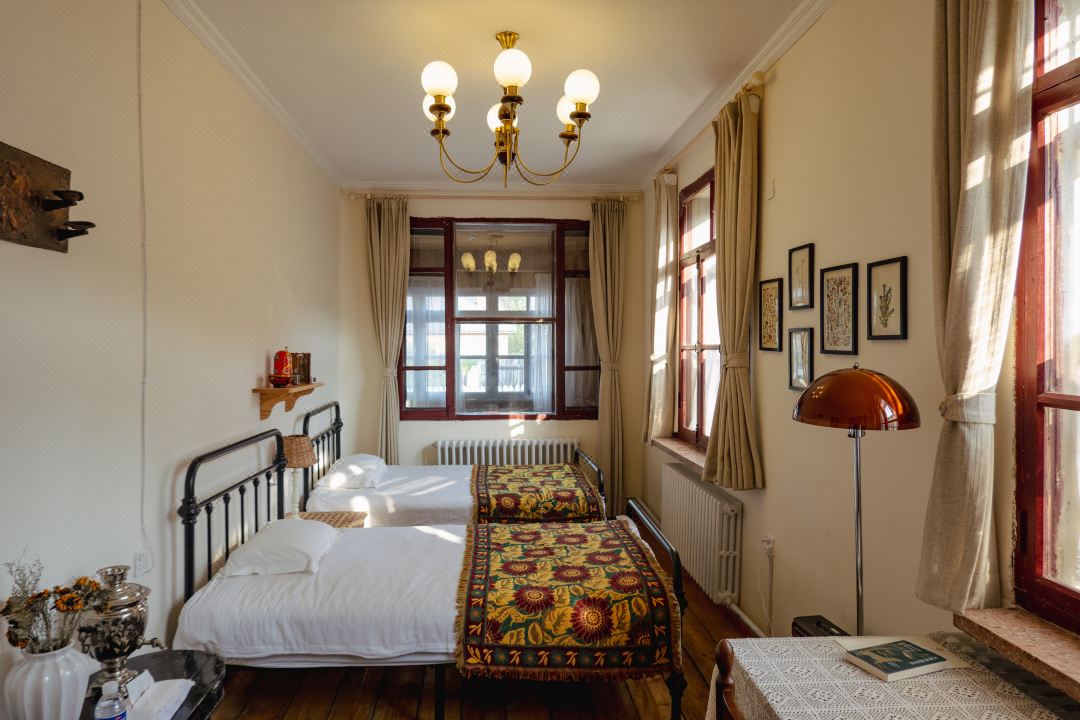 Alesha's Guesthouse