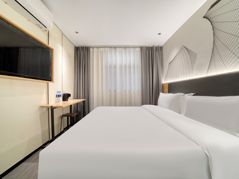 青季酒店MINI（杭州西湖武林门地铁站店）主图