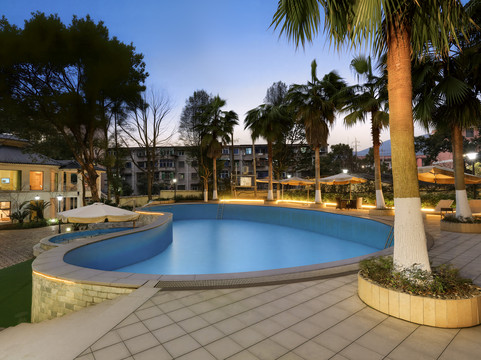 东江湖半岛假日酒店