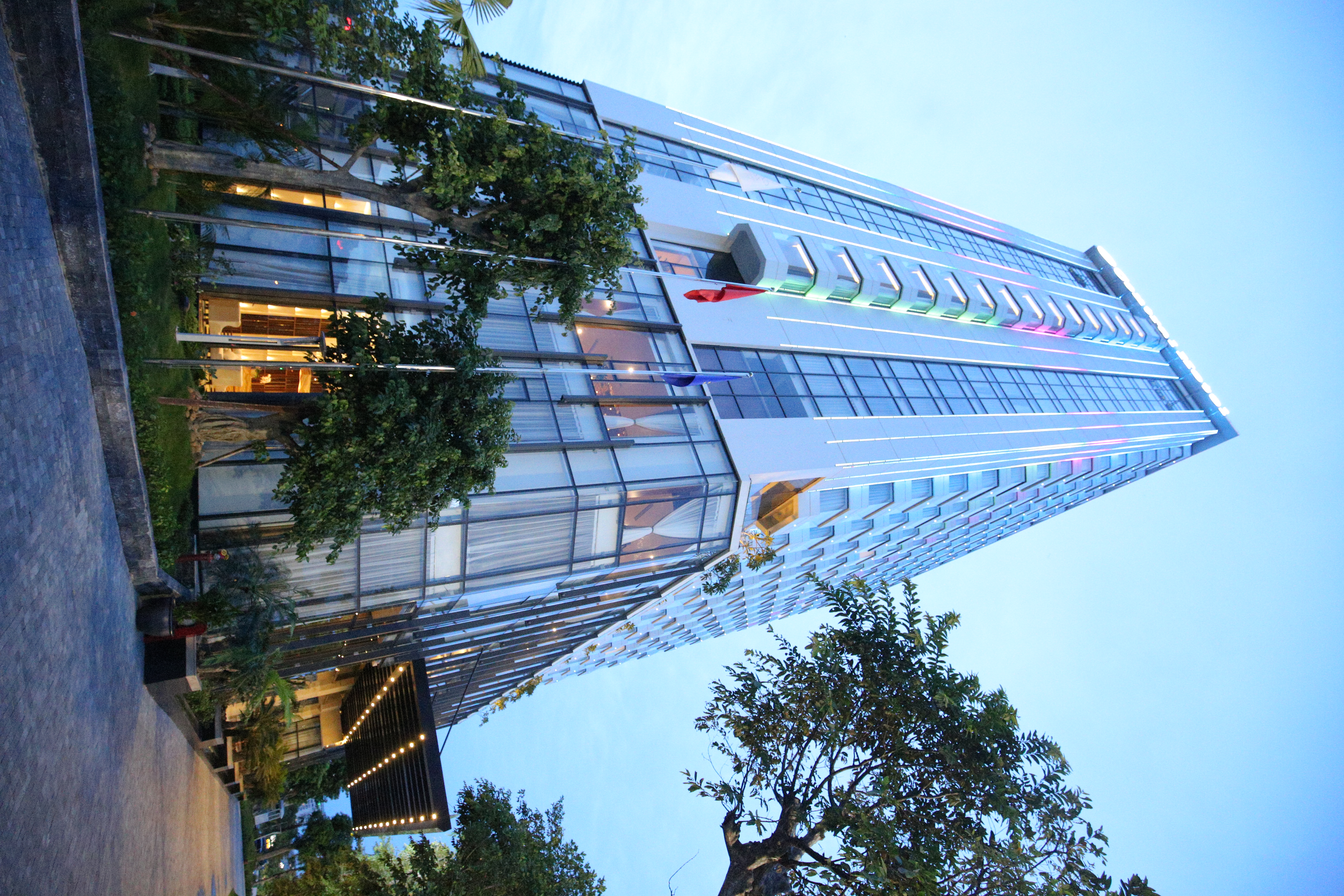 下龙中央豪华酒店-官方