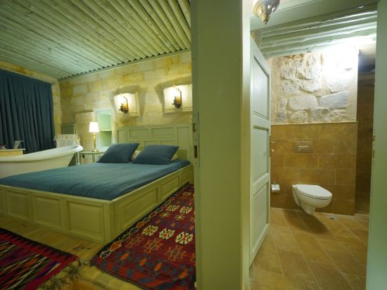 Takaev Cave House Room Type - Hezen King Suite Takaev Cave House Room Type - Hezen King Suite