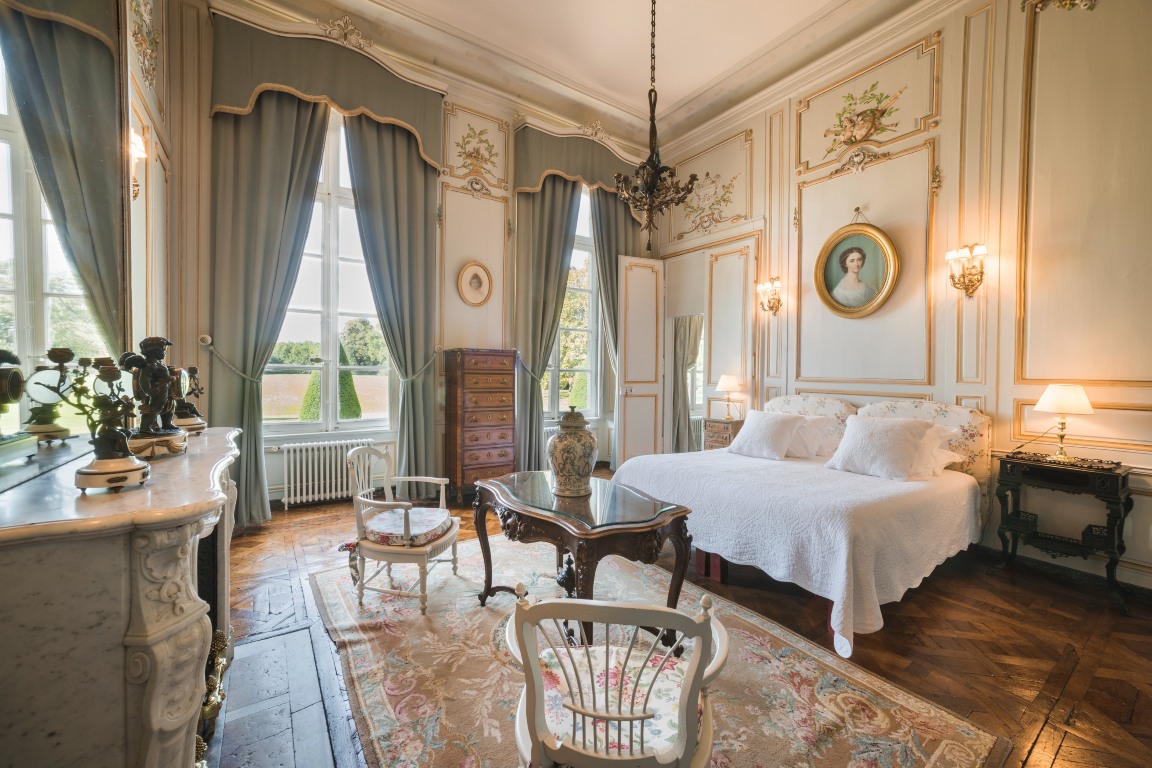 布歇尔城堡住宿-官方