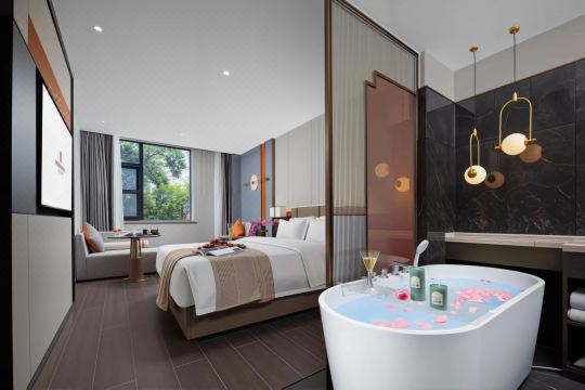 五月天精品酒店（佛山順德龍江會展中心店）