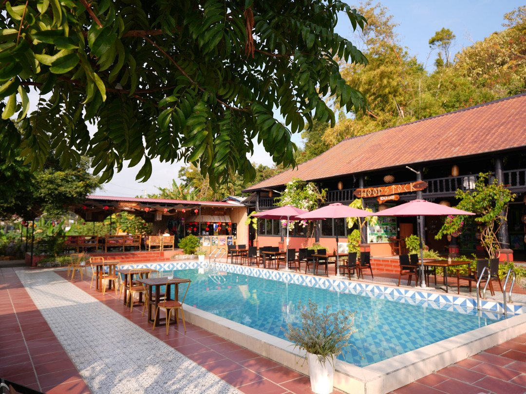 Cat Ba Sol Beach