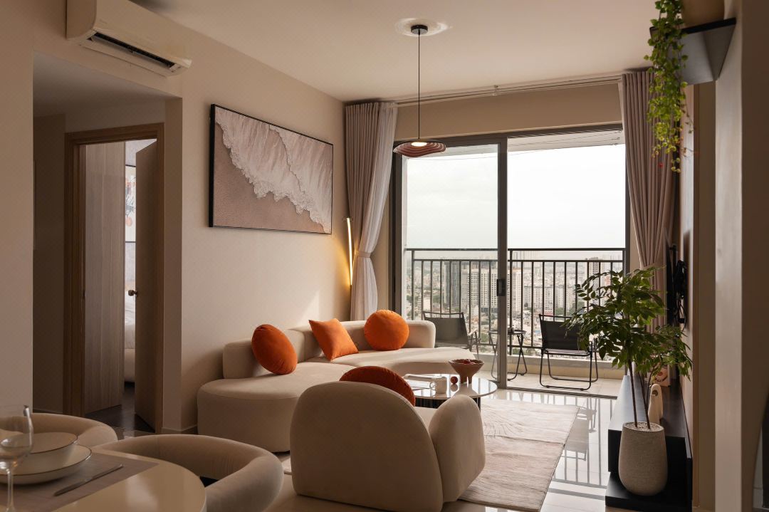 Rivergate Residence District 4 - Studios, 2 & 3BR Apartments - 5 Mins Walk to D1 - Aussie Owned