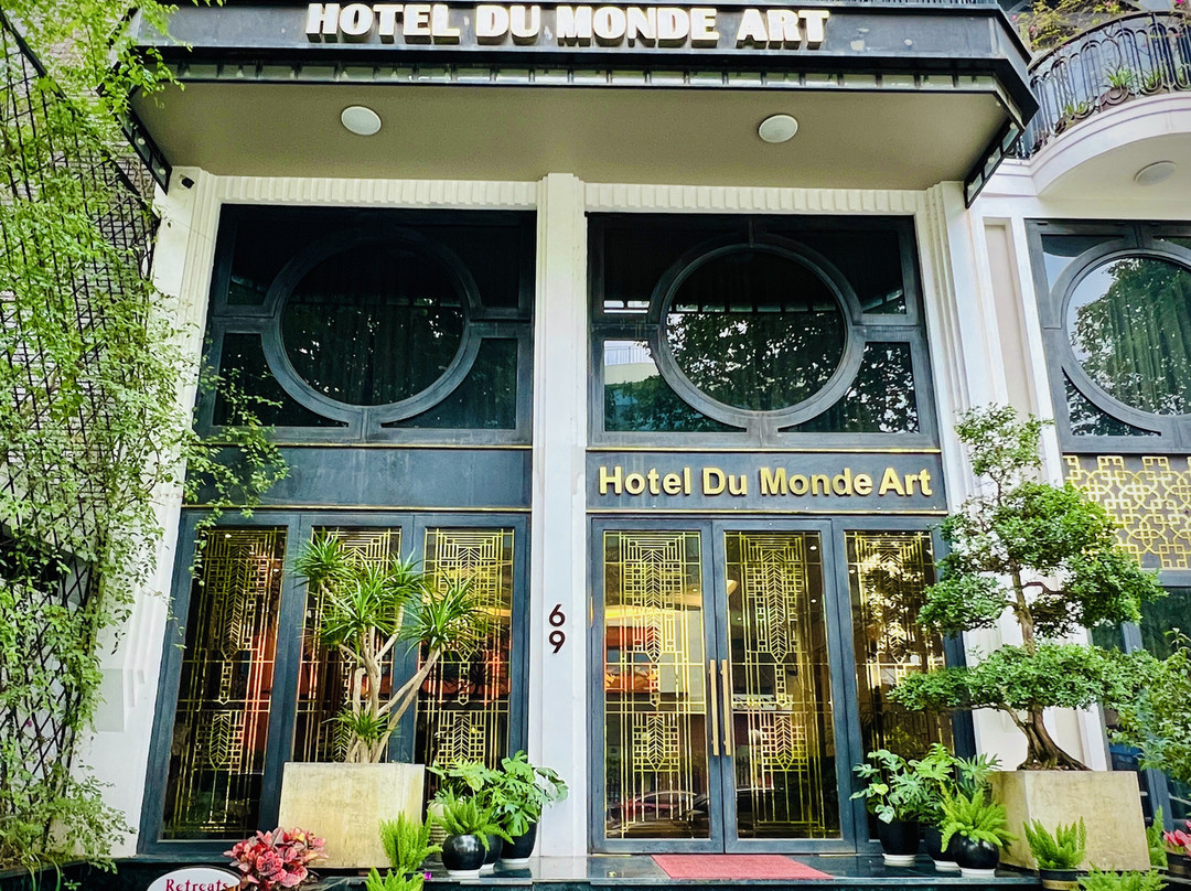 Hotel Du Monde Art