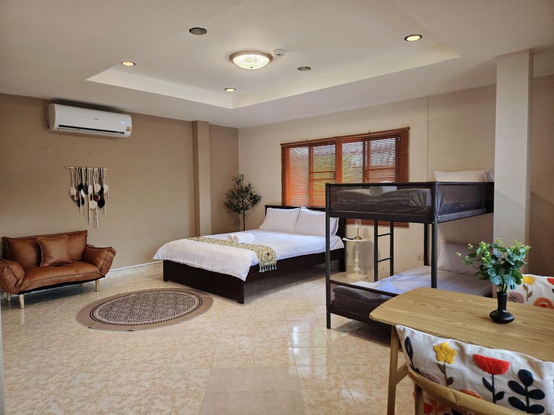 Relax Inn DMK - Airport Hostel