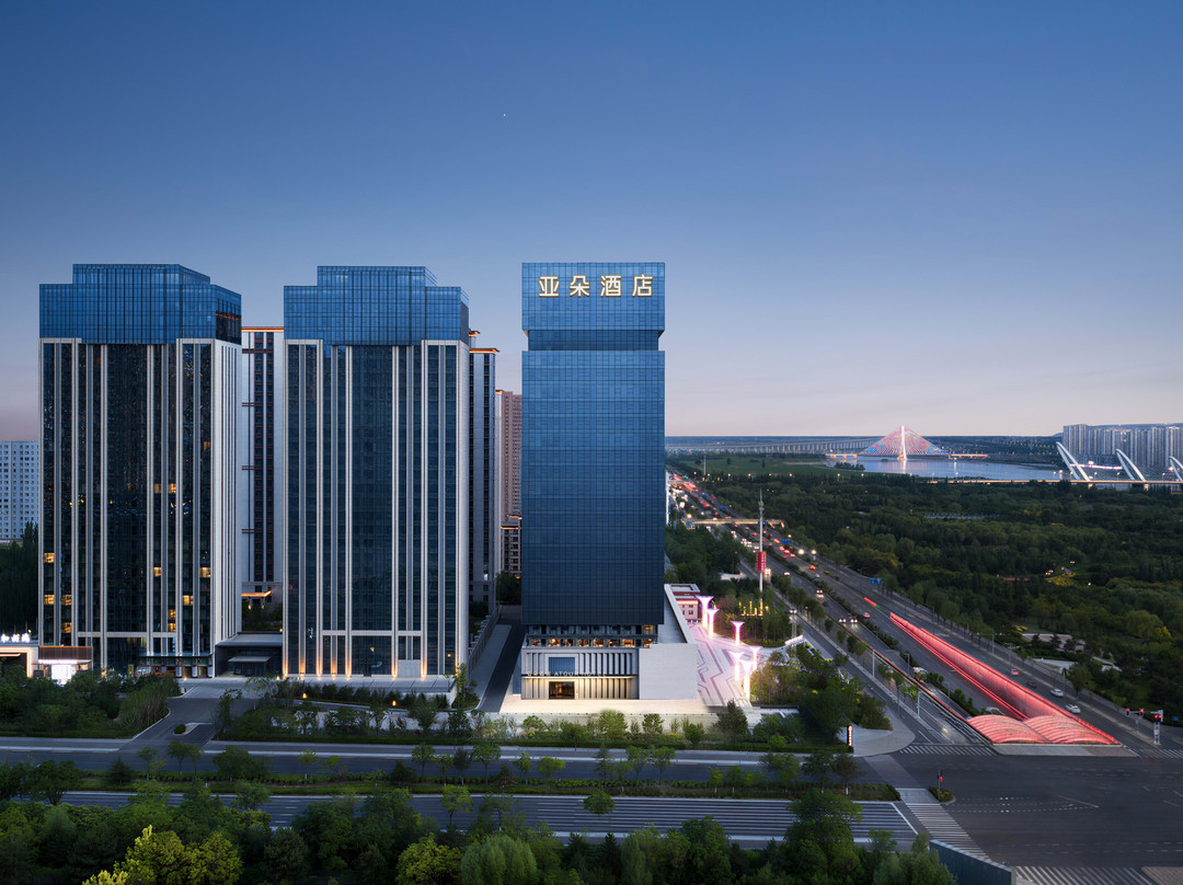 大同南站万达广场亚朵酒店