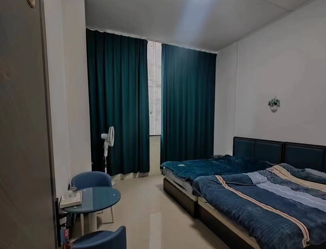 纳雍荣福旅店