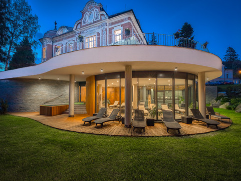 Stara Cervena Voda酒店住宿-Wellness & Spa hotel Villa Regenhart