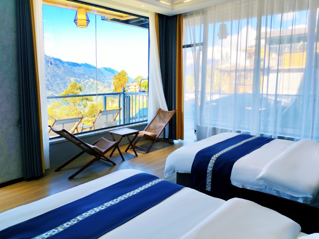 Mountain Homestay (Old Munden Village Shop)