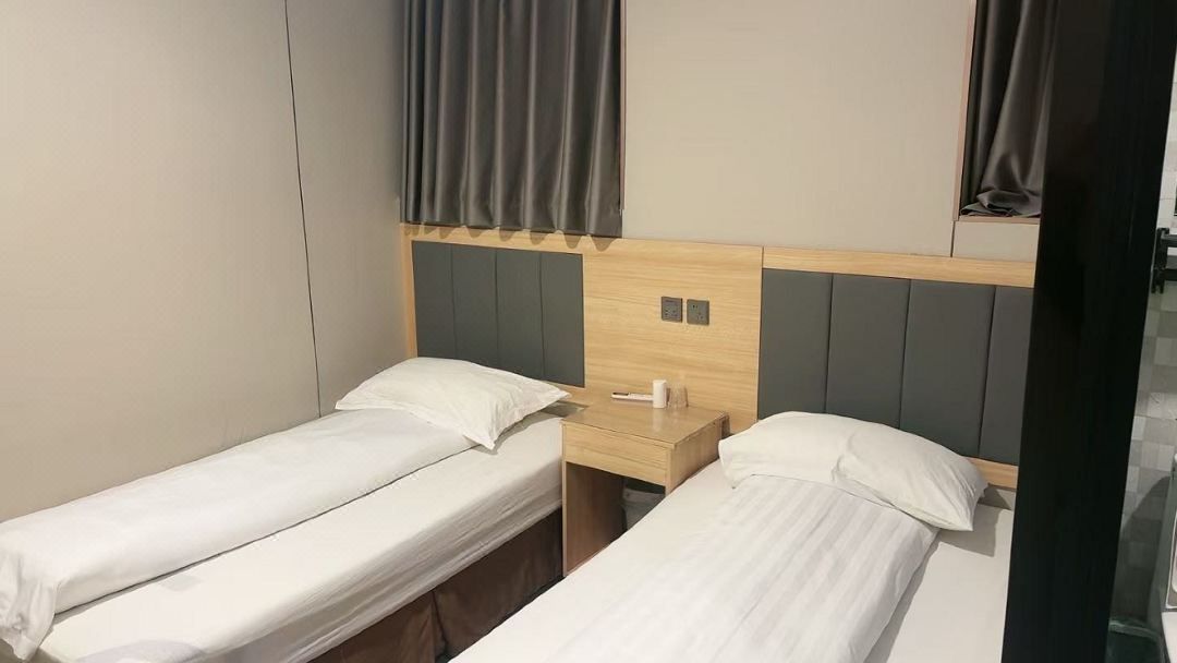 Huafu 99 Life Hostel