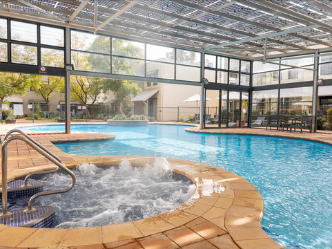 罗杰斯卡尔古利度假酒店