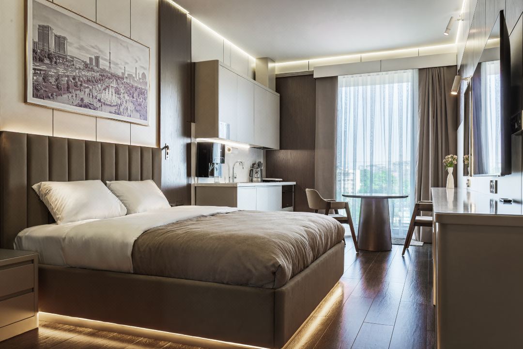 Central one new apartments - panoramic skyline & boulevard