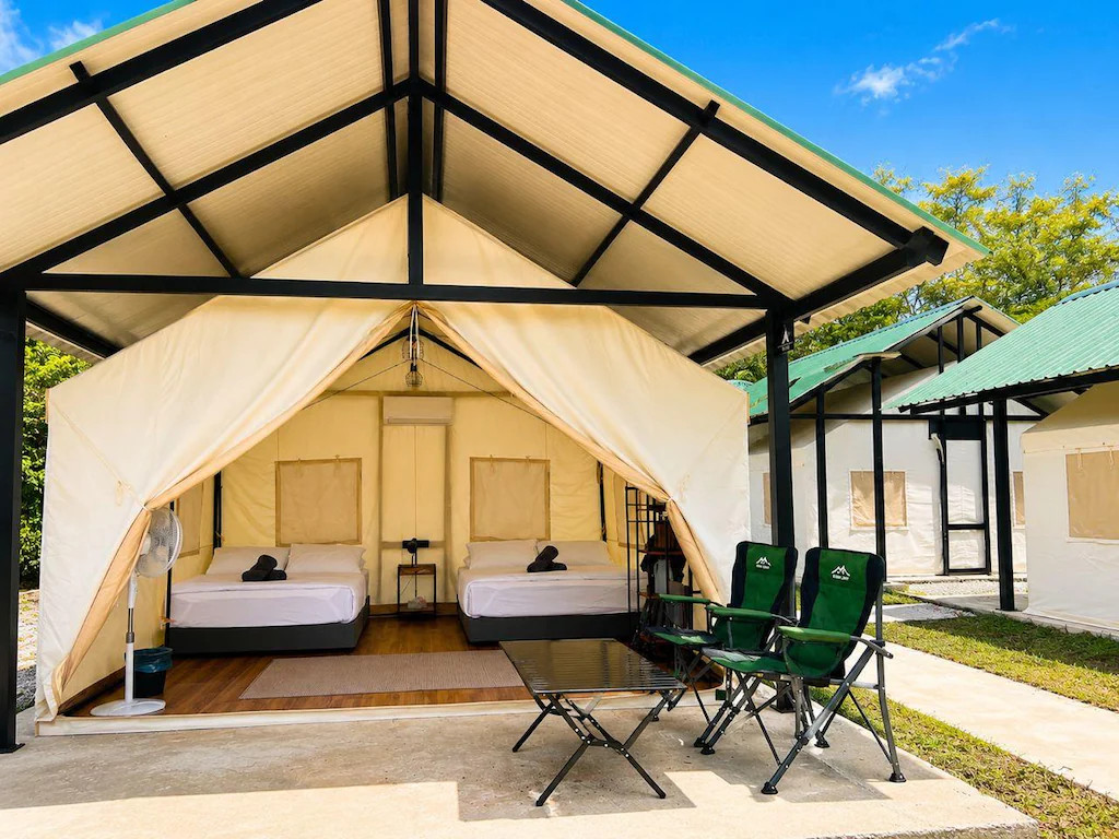 The Kemah Glamping Resort