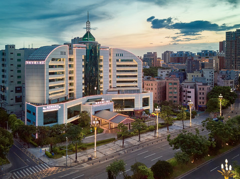 东莞海悦花园大酒店（厚街万达广场寮厦地铁站店）主图