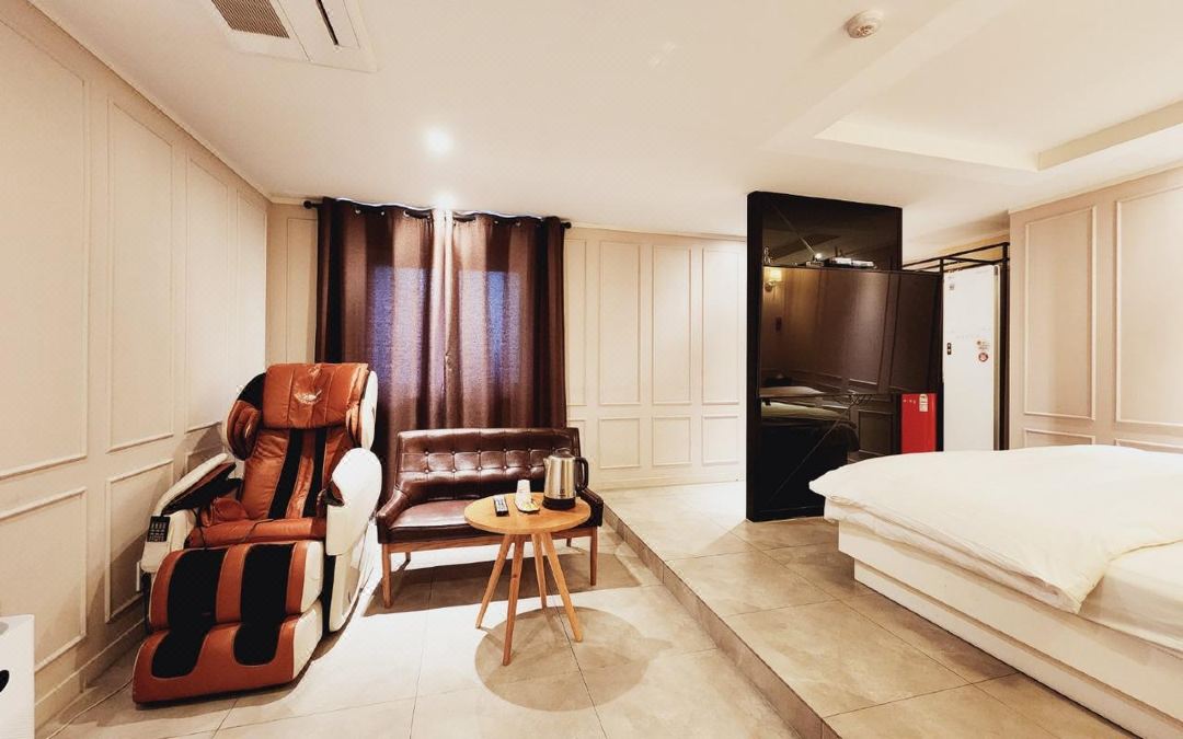 Suwon Hotel Lowa