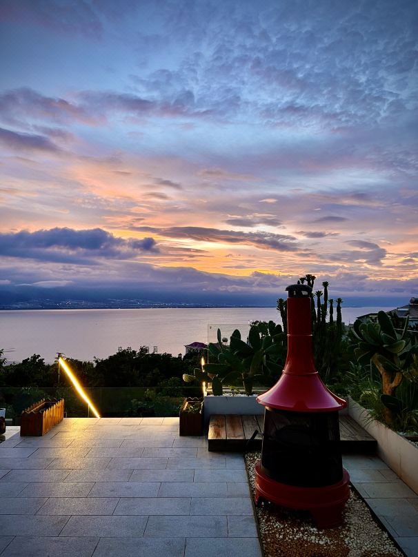 Elope to Dali Homestay