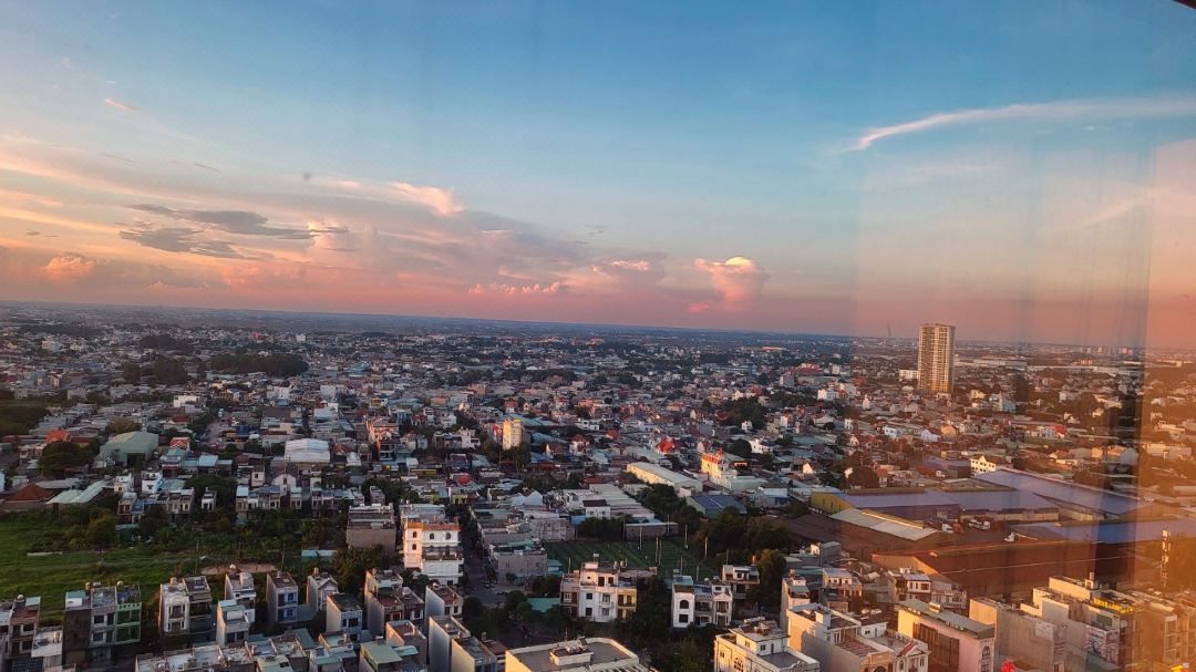 Bcons Garden Luxury Apartment