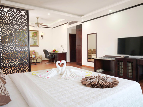 Troi酒店住宿-下龙湾黄金酒店