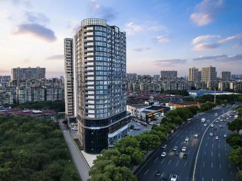 Houli Hotel (Changsha Sifangping Subway Station)