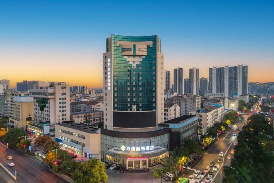 Xiantao Wushang Stadium Wanxin Zhige Hotel