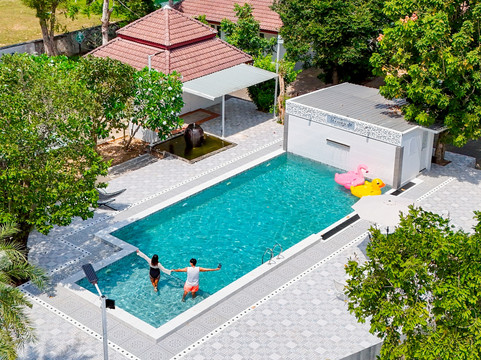 Kenikar Raintree Residence Hotel