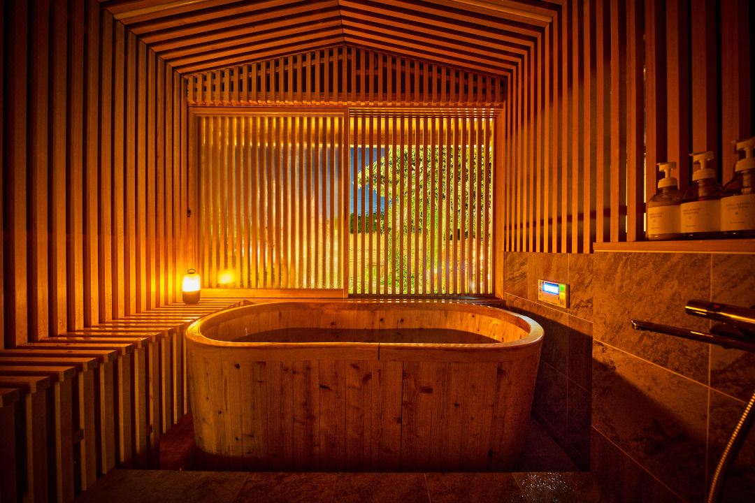 Tetsu-juro (former Ogunis residence) , Himeji Castles back parlor-like"400-year-old inn"