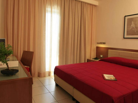 Varcaturo酒店住宿-La Costiera Hotel