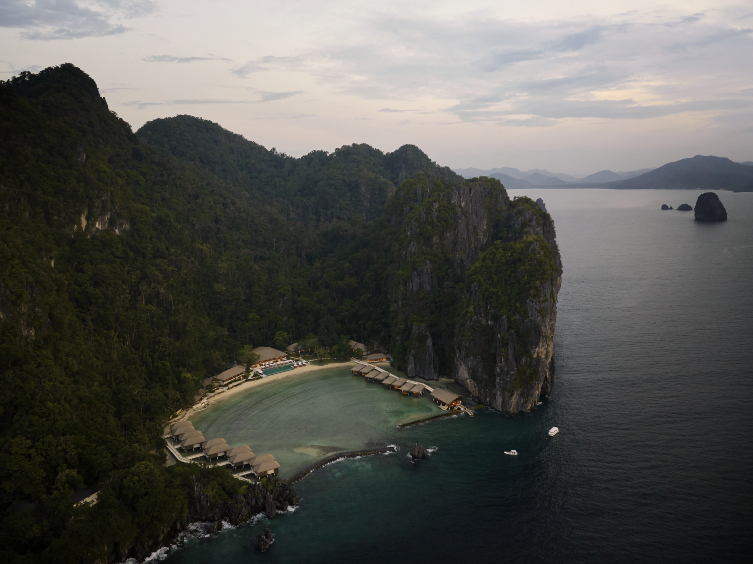 爱妮岛拉根岛度假村-官方