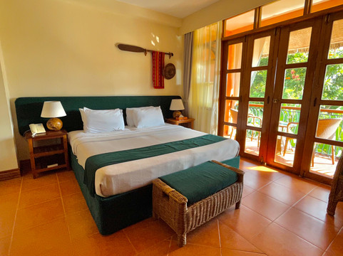 锡基霍尔岛酒店住宿-椰树林海滩度假村