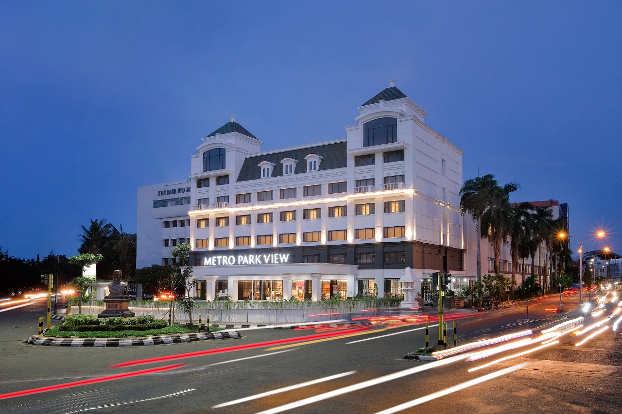 三宝拢科塔拉玛地铁公园景观酒店-官方
