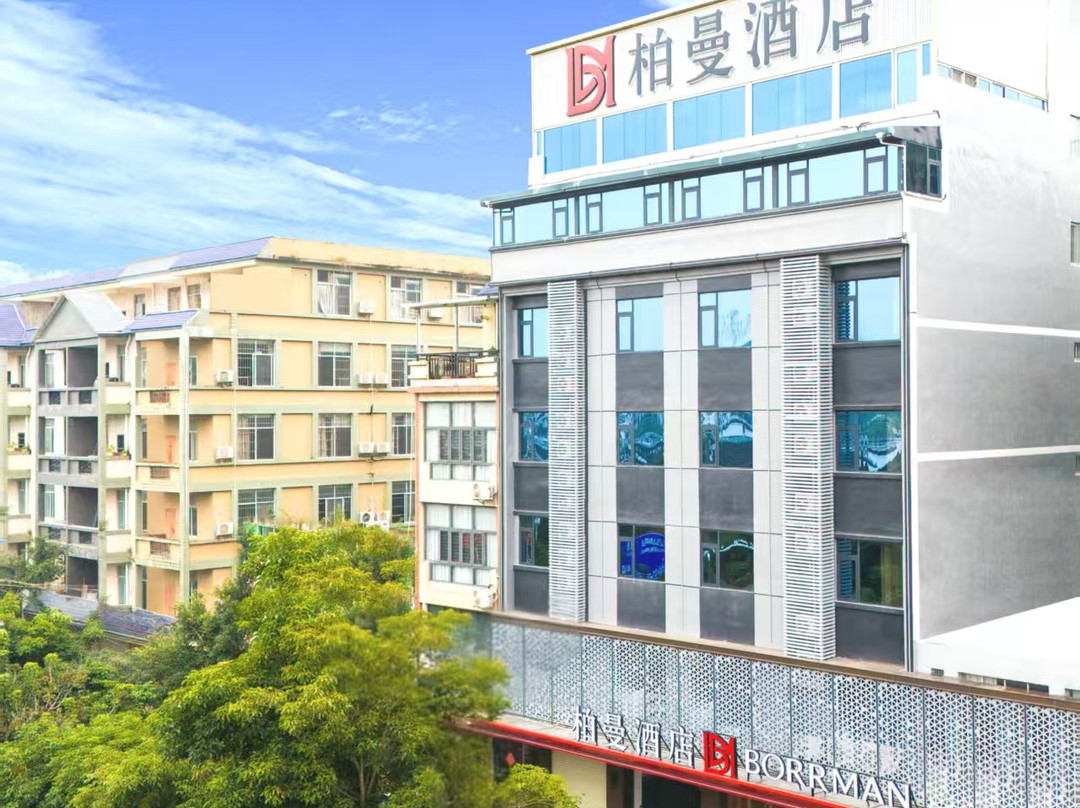 柏曼酒店（百色靖西锦绣古镇店）