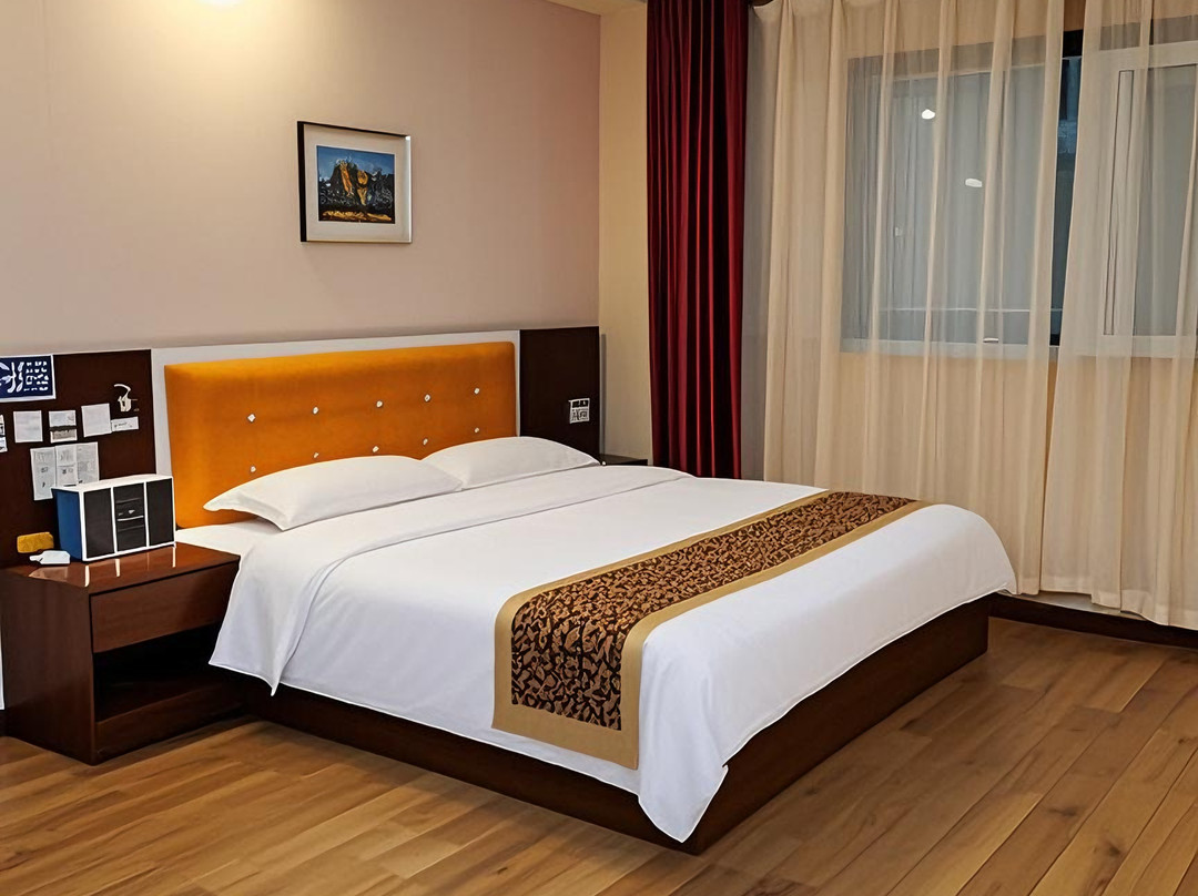 乌鲁木齐德园商务酒店（乌鲁木齐粮校市场店）