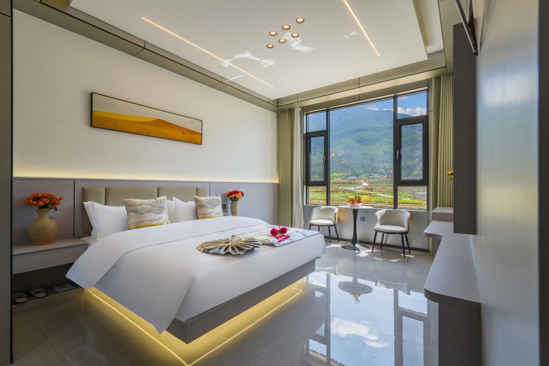 Lijiang Lufeng Hotel (Lijiang Sanyi International Airport)