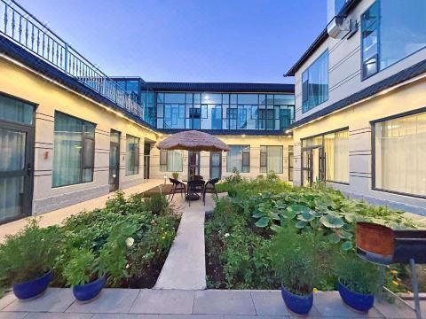 Yuanming Xinshe Homestay