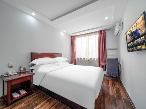 格林豪泰镇江大市口快捷酒店