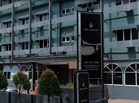 Air Itam酒店住宿-瀑布酒店