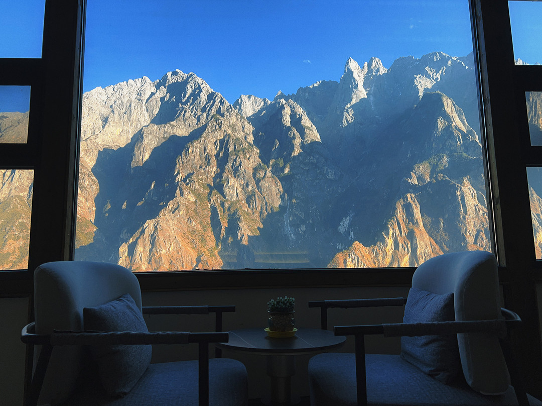 鲁甸县酒店住宿-虎跳峡下一栈客栈