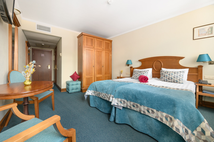 3莫斯塔酒店-官方