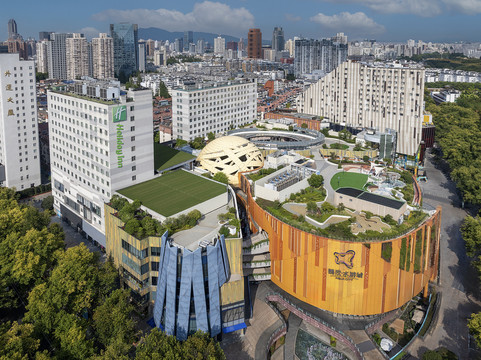 南京市酒店住宿-南京水游城假日酒店