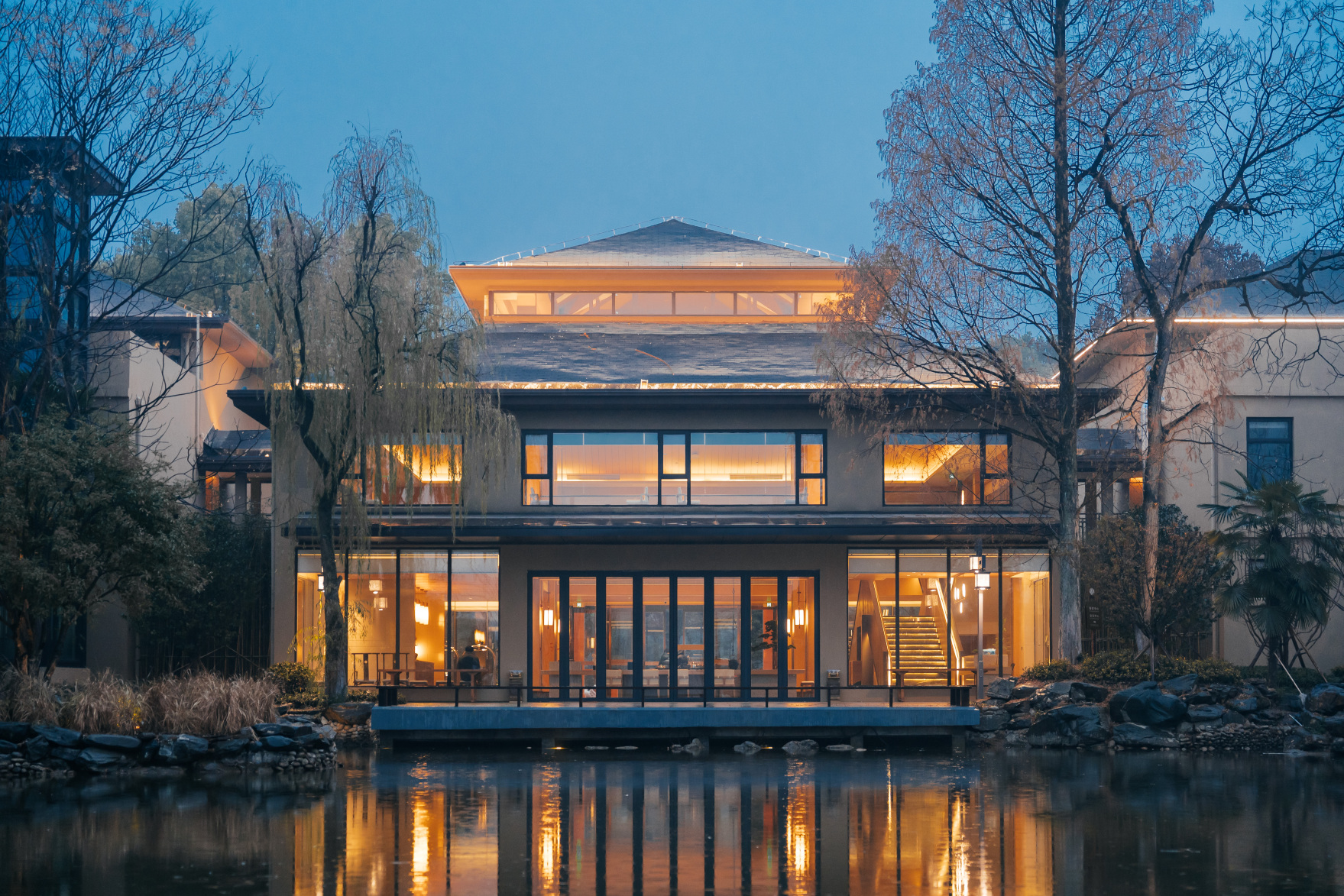 龙佑温泉度假酒店-官方