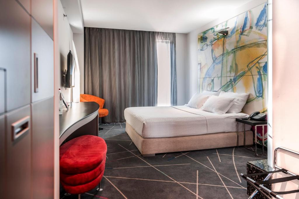 贝尔格莱德济拉酒店