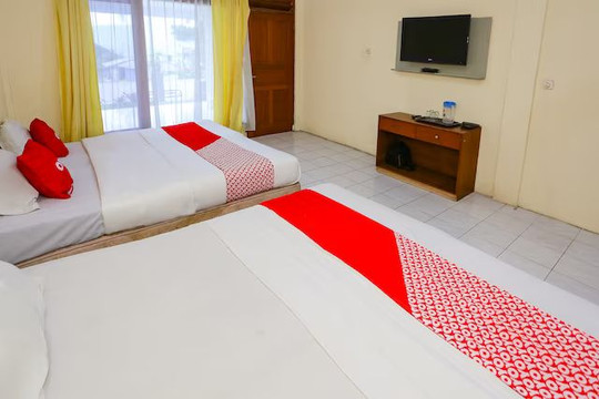 Capital O 93349 Hotel Gondangdia