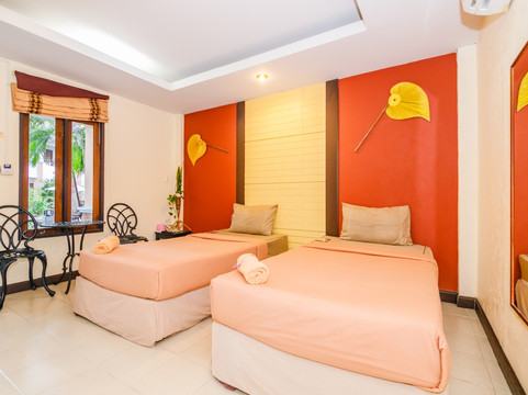 Mueang Nga酒店住宿-湖安达哈度假村