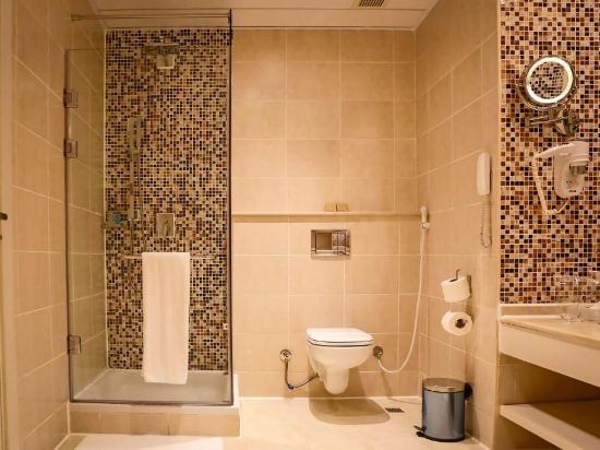 Tropitel Sahl Hasheesh Resort Room Type - Premium Executive Suite Tropitel Sahl Hasheesh Resort Room Type - Premium Executive Suite
