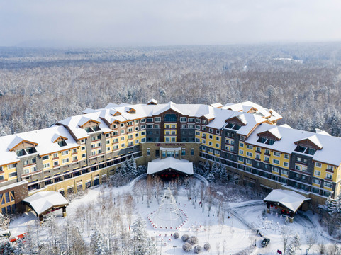 延边朝鲜族自治州酒店住宿-长白山温泉皇冠假日酒店